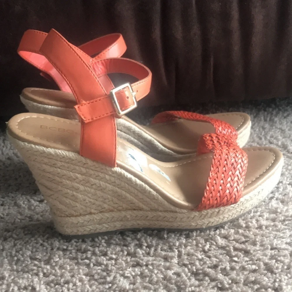 BCBGeneration Laya orange espadrille platform wedge sandal heels size 9.5